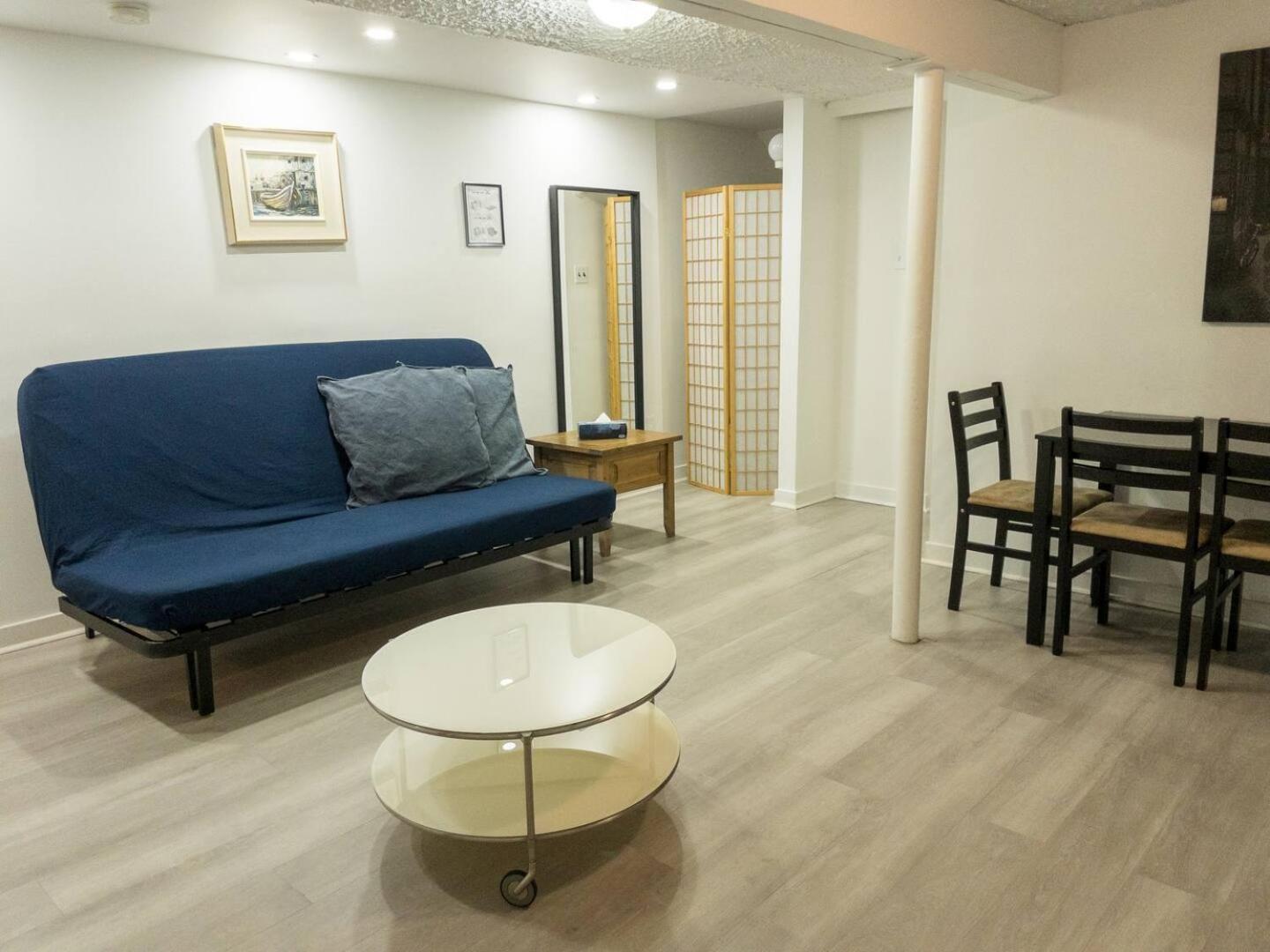 Heart Of Mtr For Memerable Experiance 2 Backyard 7minmetro Fully Renovated & Equipped *