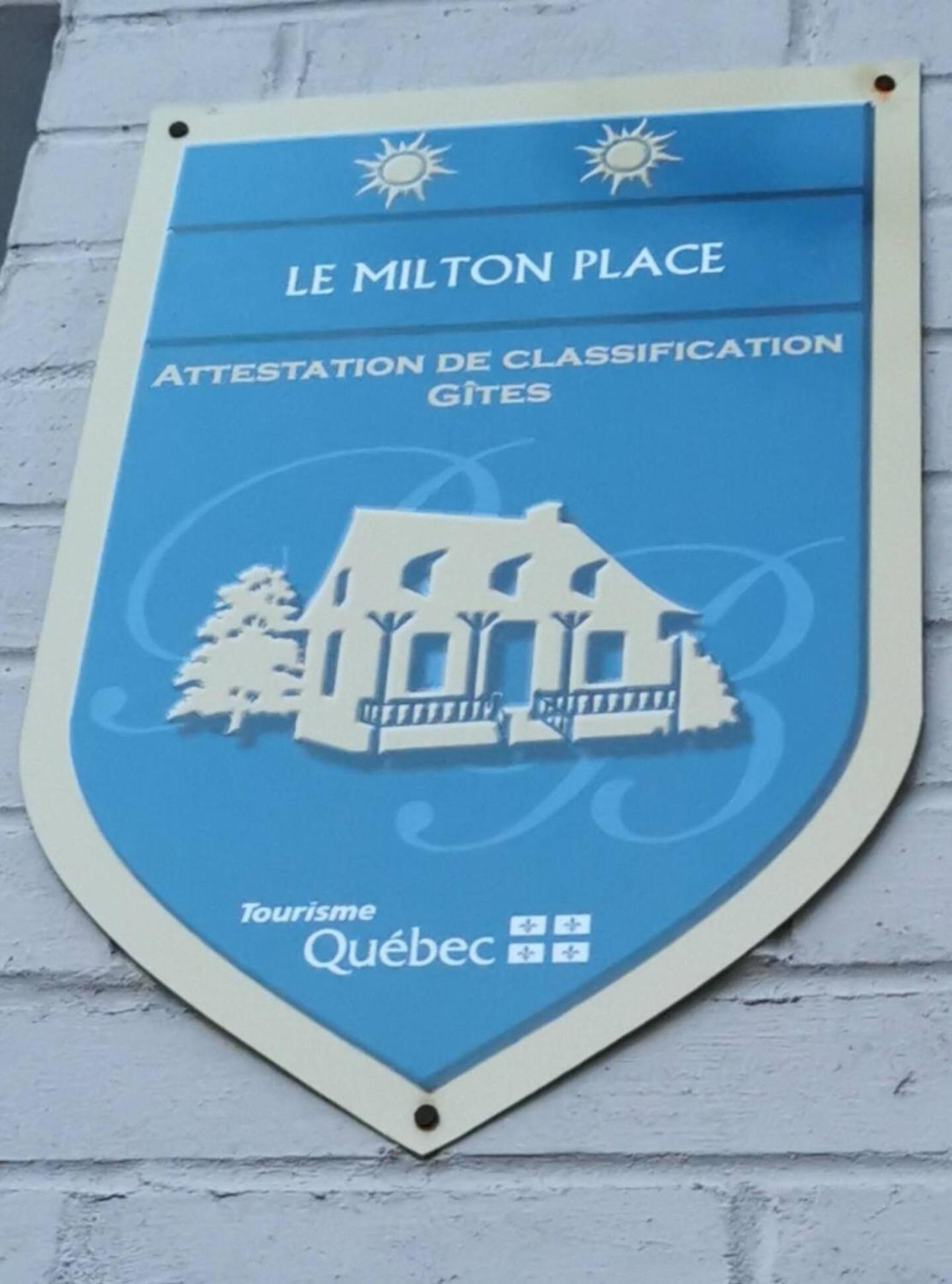 Holiday home Heart Of Mtr For Memerable Experiance 2 Backyard 7minmetro Fully Renovated & Equipped Montreal