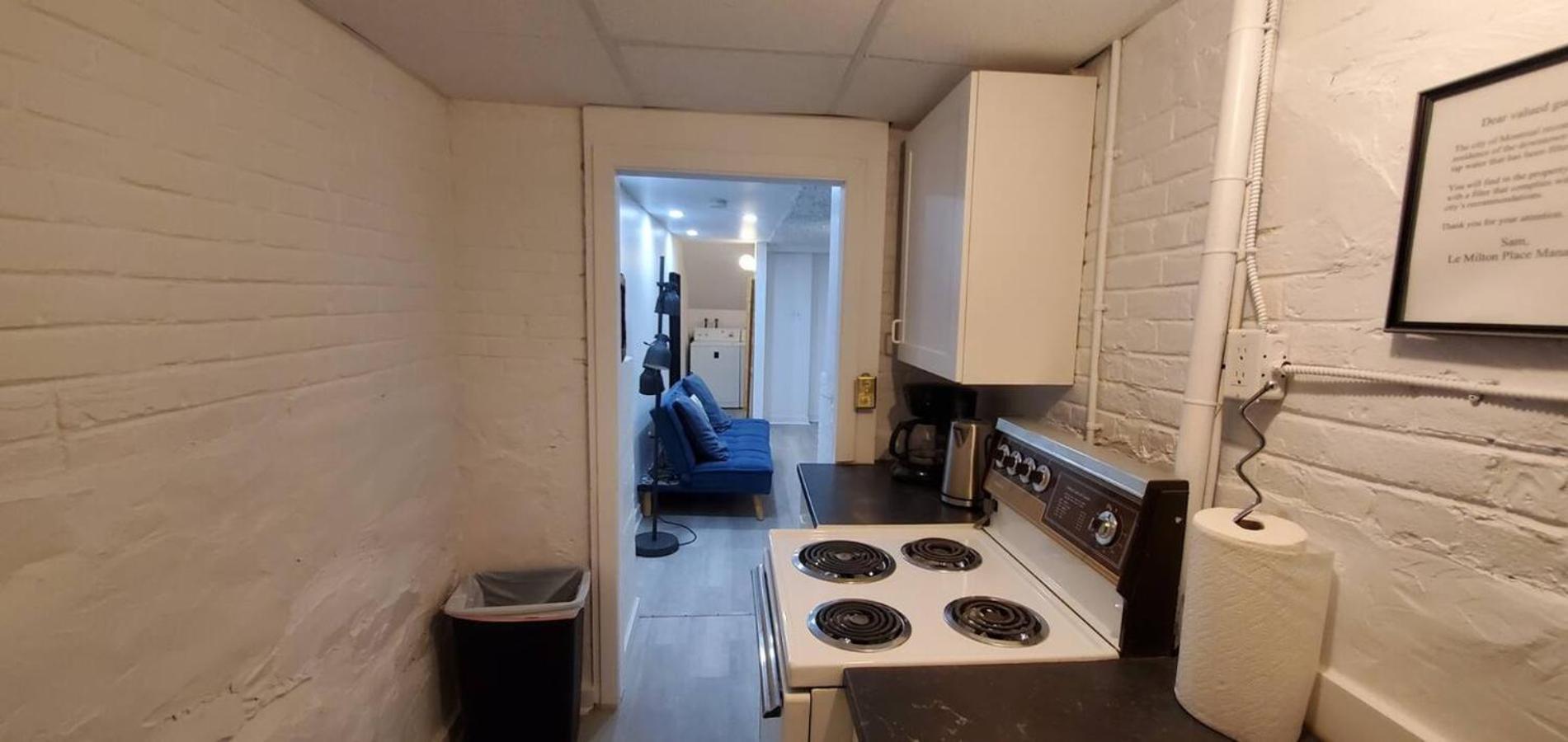 Heart Of Mtr For Memerable Experiance 2 Backyard 7minmetro Fully Renovated & Equipped Montréal